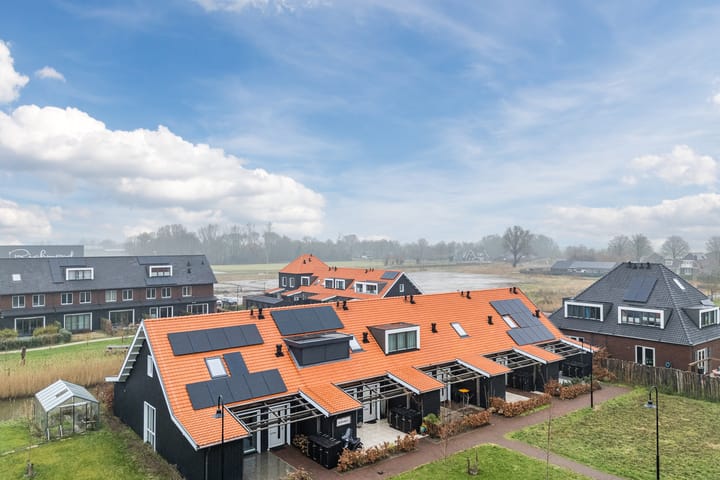 Het Schild 77 en Heerhugowaard foto