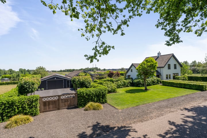 Heul 57 dans Hoeven photo