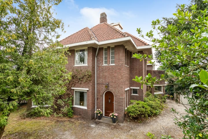 Heusdenhoutseweg 86 in Breda Foto