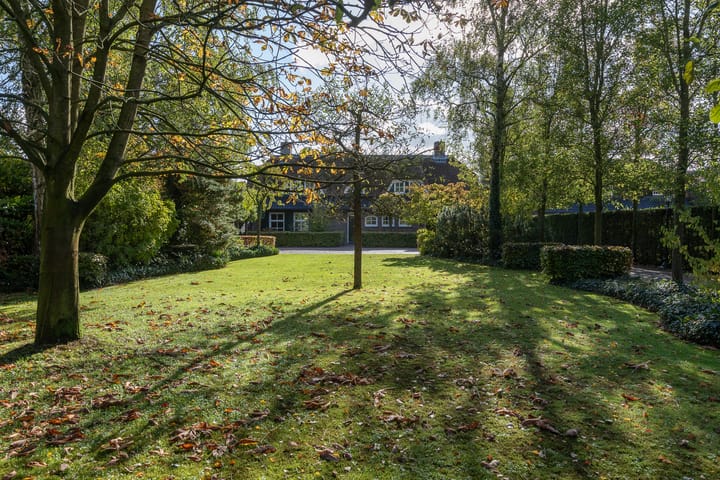 Heuvelstraat 17 in Waalre