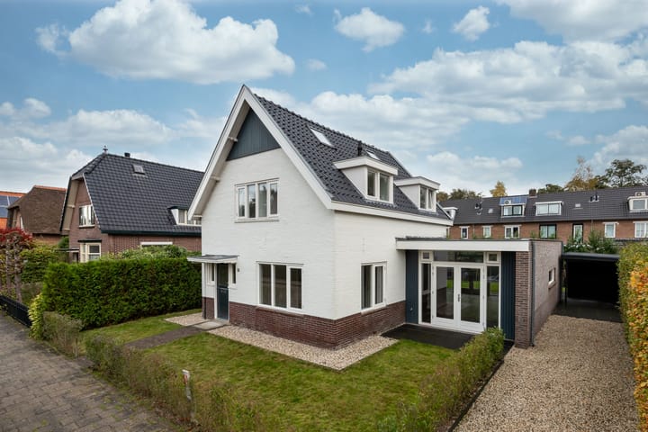 Heuvelweg 24 en Soest foto