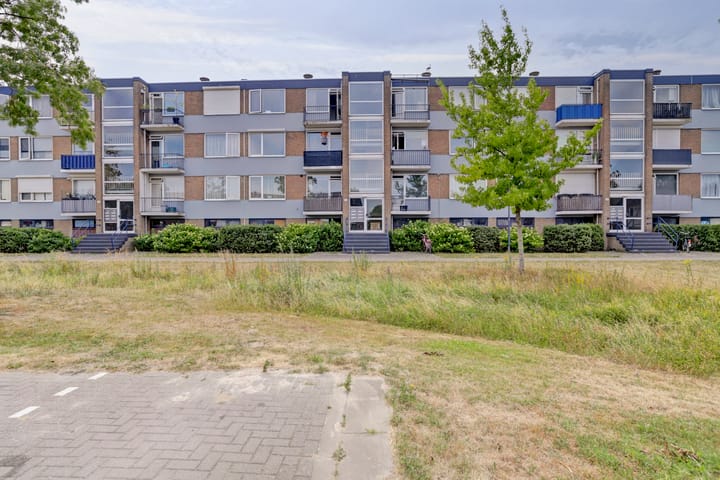 Hildebrandlaan 128 in Oosterhout Foto