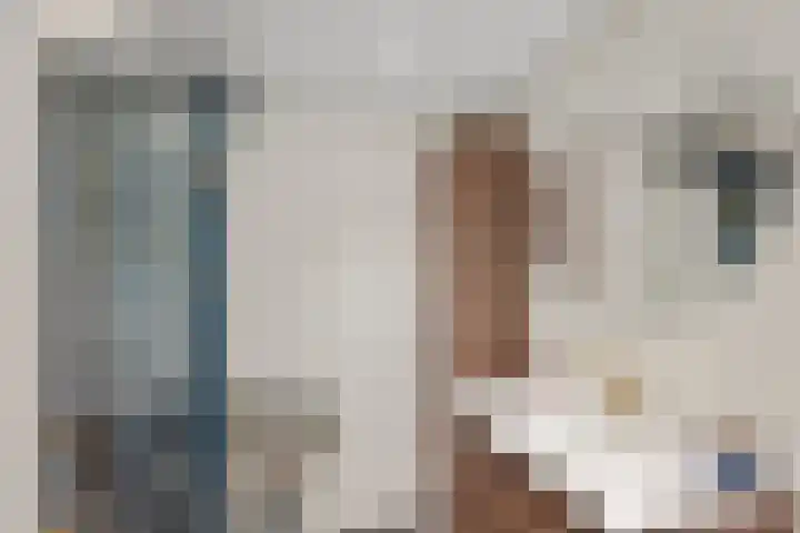 Hinder 20 Brielle thumbnail 13