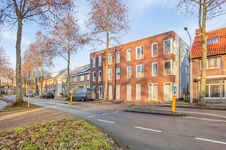 Hintham 68B in Rosmalen foto