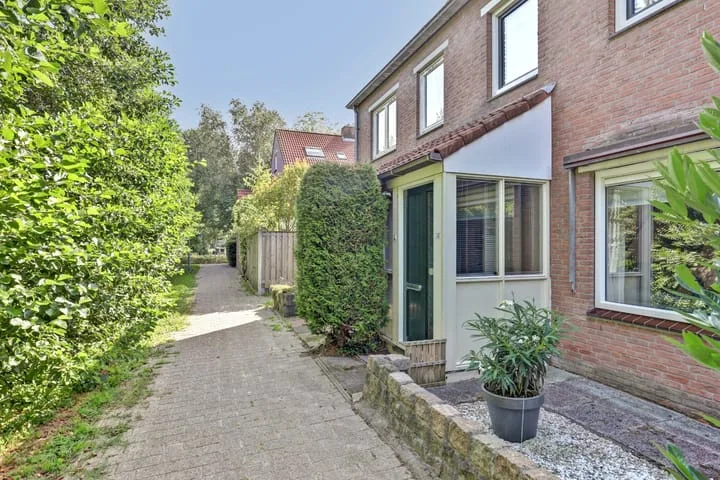 Hoefblad 139 Zwaag thumbnail 4