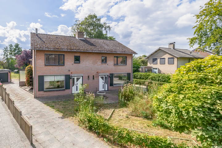 Hoekstraat 41 dans Nuenen photo