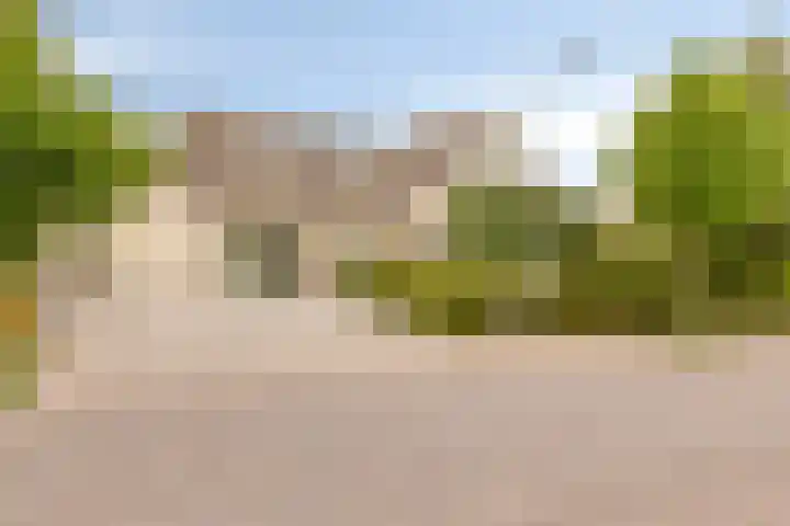 Hoendervogellaan 15 en Heinkenszand
