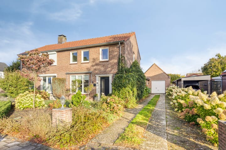 Hoevensestraat 26 in Wanroij Foto