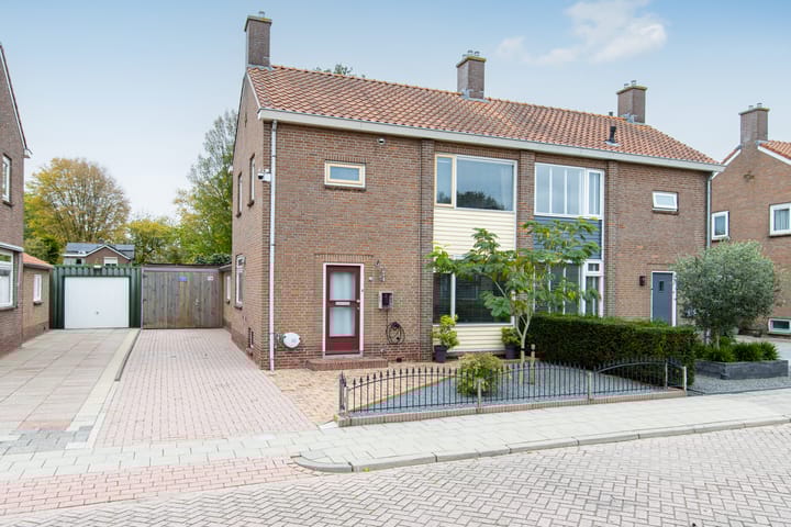 Photo of property Hofflaan 22, Andel