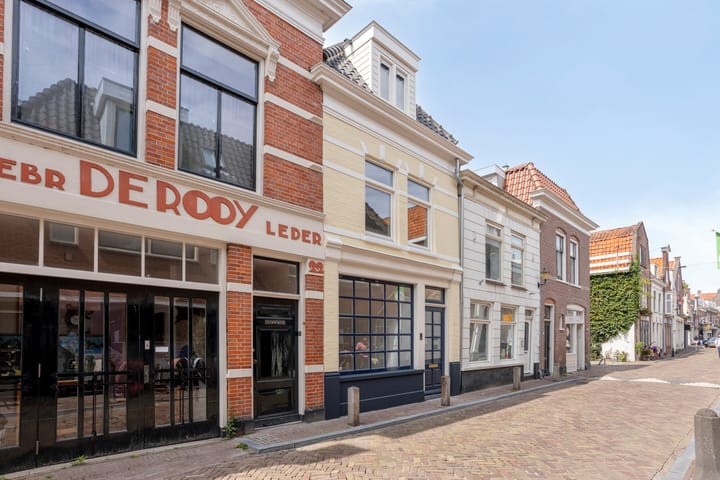 Hofstraat 24 en Alkmaar foto