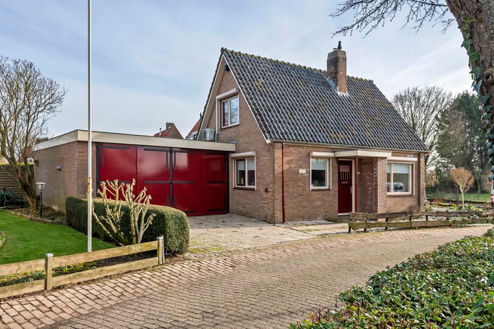 Photo of property Hoge Hof 4, Kapel Avezaath