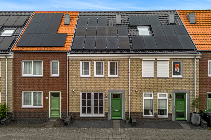 Hoge Weere 120 in Zwaag Foto