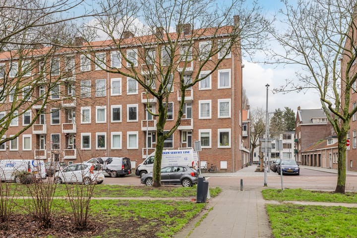 Hogenbanweg 100D in Rotterdam