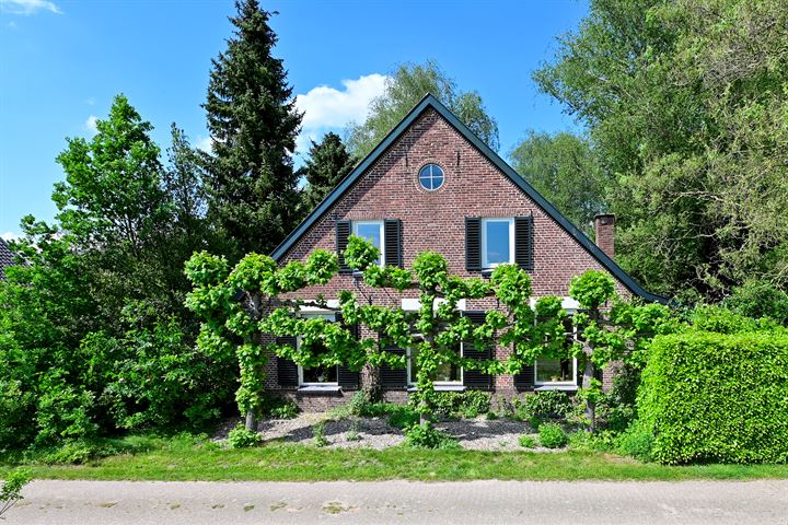 Hogenenk 11 in Brummen foto