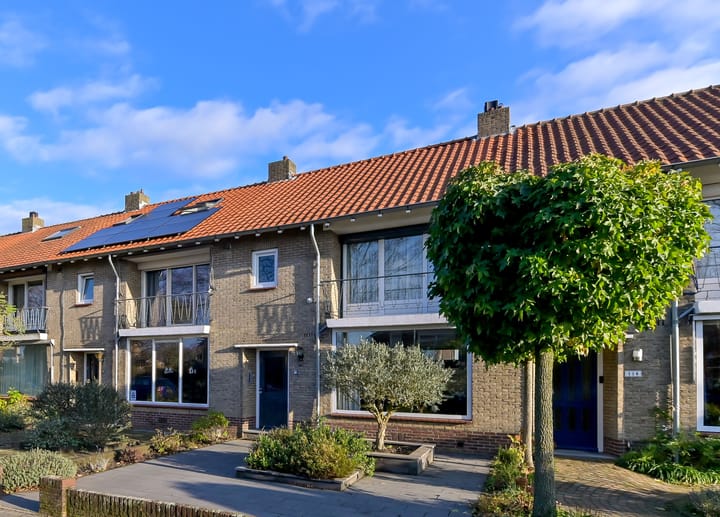 Hogeweg 116 in Venlo foto