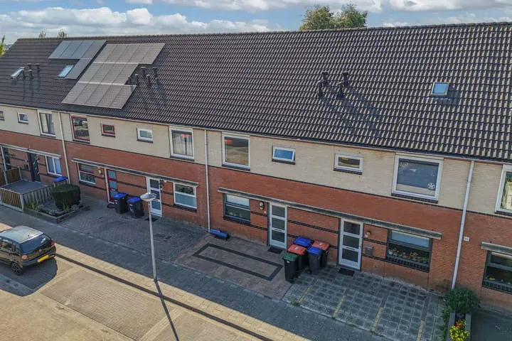 Hollands Diepstraat 63 in Lelystad