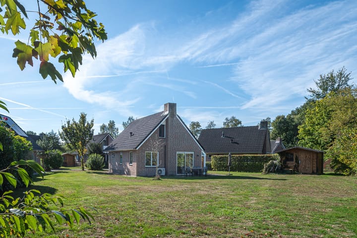 Holterweg 85-104 in Nieuw Heeten Foto