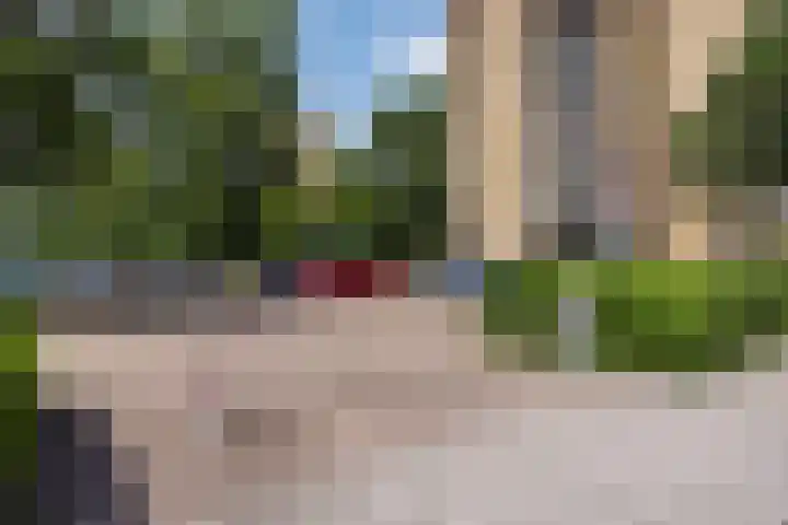Hongarenburg 100 Den Haag thumbnail 6