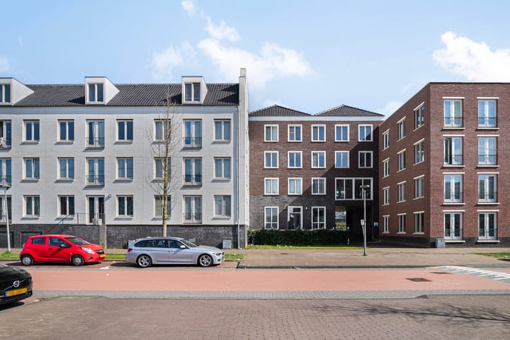 Hongarijehof 24 en Almere foto
