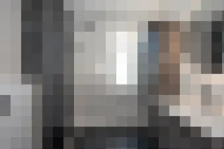 Honingbes 2 Borne thumbnail 25