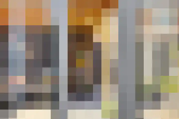 Honingbes 42 Borne thumbnail 12