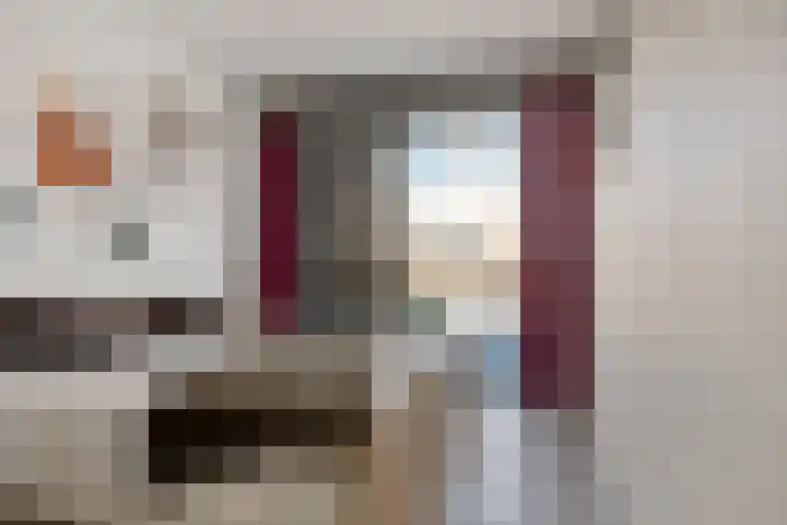 Hoofden 1 203 Sneek thumbnail 11