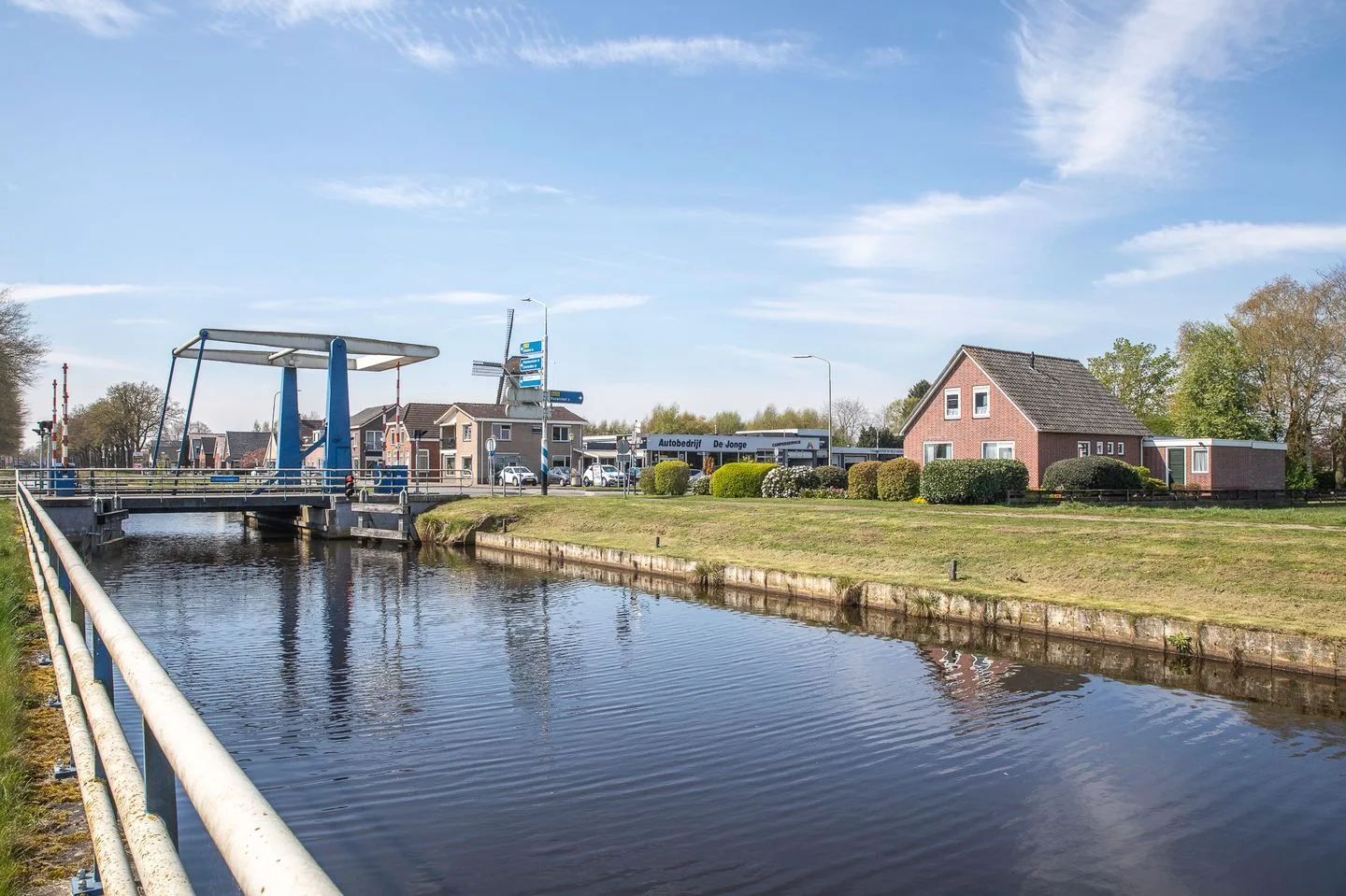 Hoofdkanaal WZ 115 Emmer-Compascuum foto 2