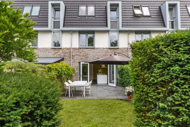 Hoofdstraat 100 in Driebergen-Rijsenburg photo