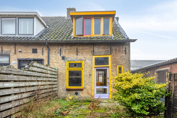 Hoofdstraat 102 in Bergambacht Foto