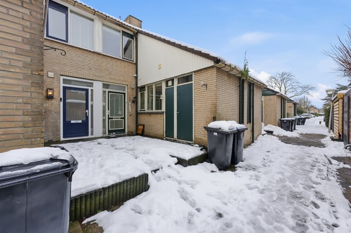 Photo of property Hoofdstraat 104, Krimpen aan de Lek