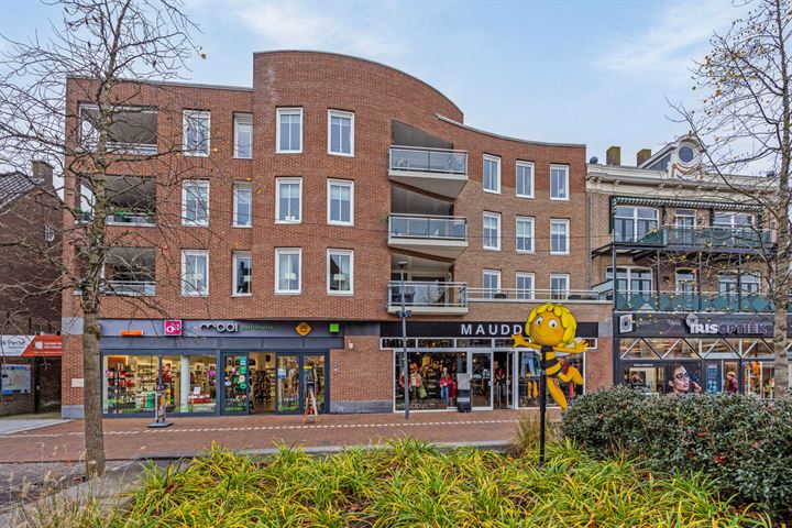 Hoofdstraat 116-12 en Hoogeveen foto