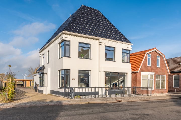 Hoofdstraat 31 in Nieuwolda Foto