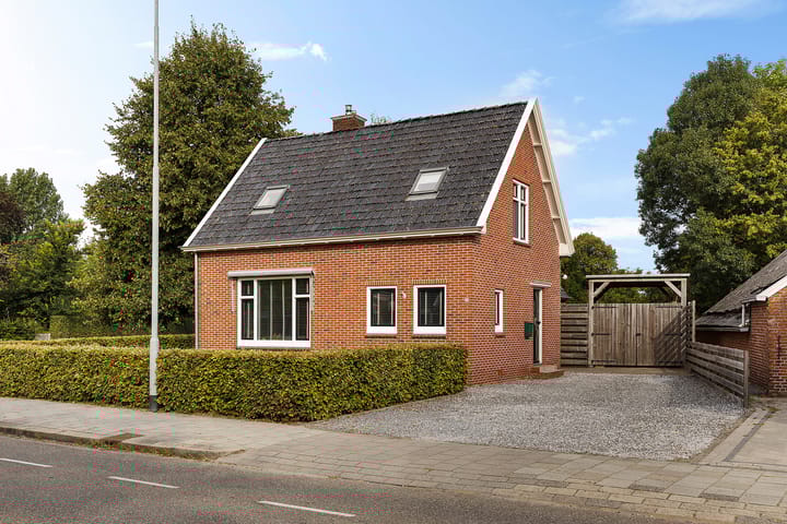 Hoofdstraat 69 in Uithuizermeeden Foto