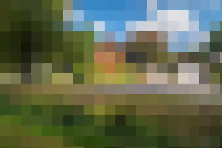 Hoofdweg 3 in Hellum