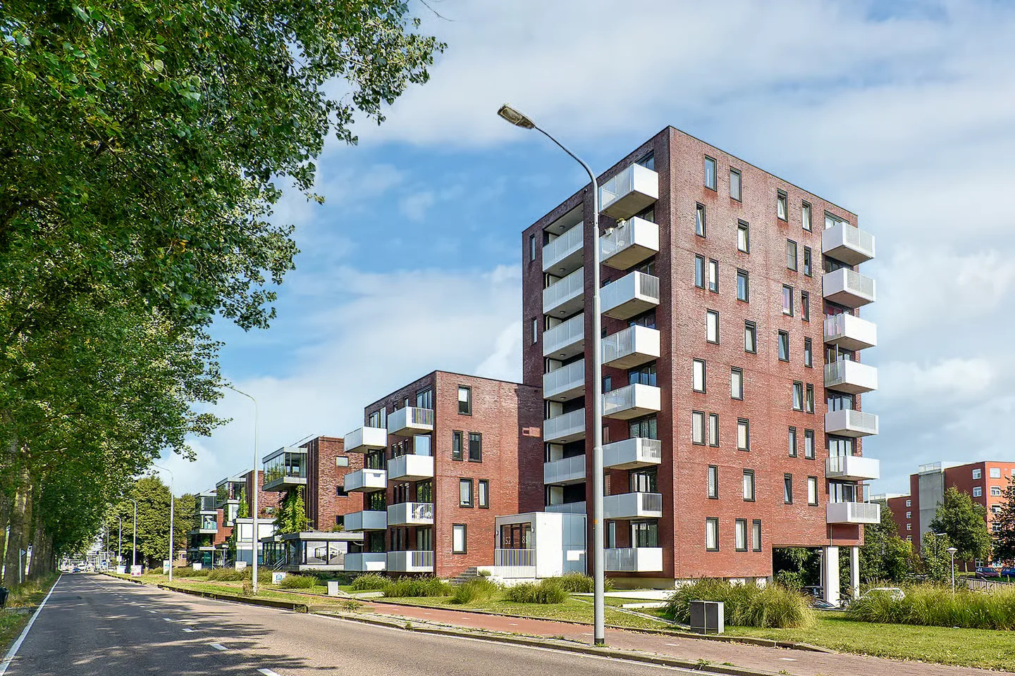 Hoofdweg 854 S in Hoofddorp