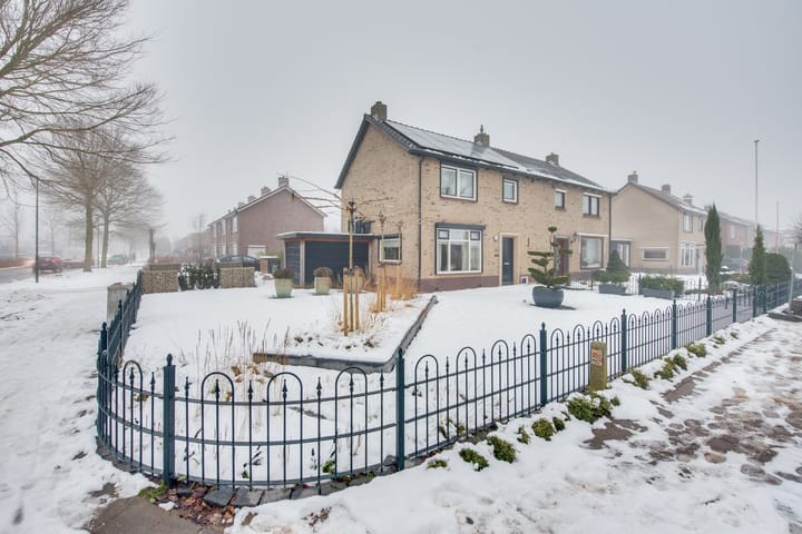 Photo of property Hooftlanden 12, Werkendam