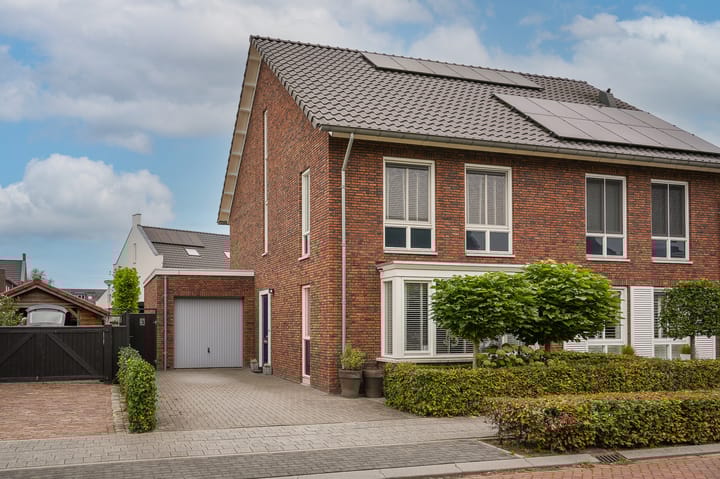 Photo of property Hooge Veld 33, Rhenoy