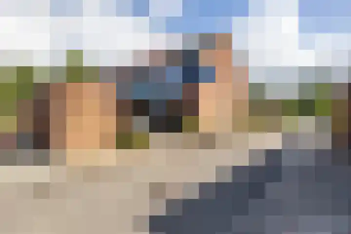 Hooiven 49 Delfzijl thumbnail 42