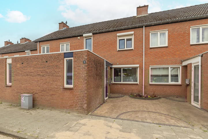 Hoornblendedijk 9 in Roosendaal Foto