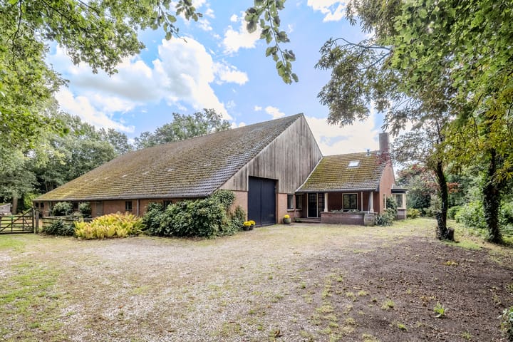 Photo of property Hoornderweg 2, Wedde