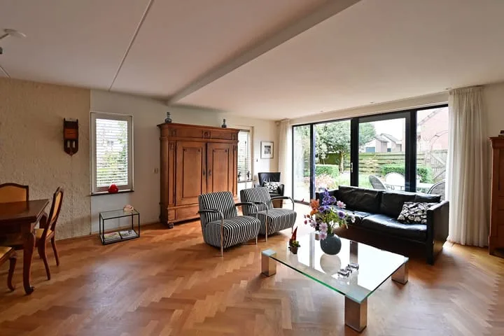 Hoornsehop 8 Huizen thumbnail 4