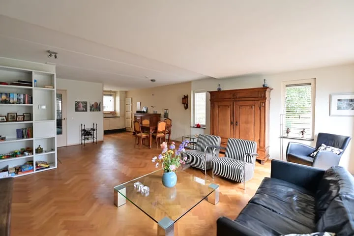 Hoornsehop 8 Huizen thumbnail 5