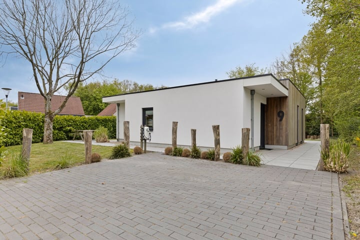 Hopman de Rijklaan 9 in Vrouwenpolder Foto