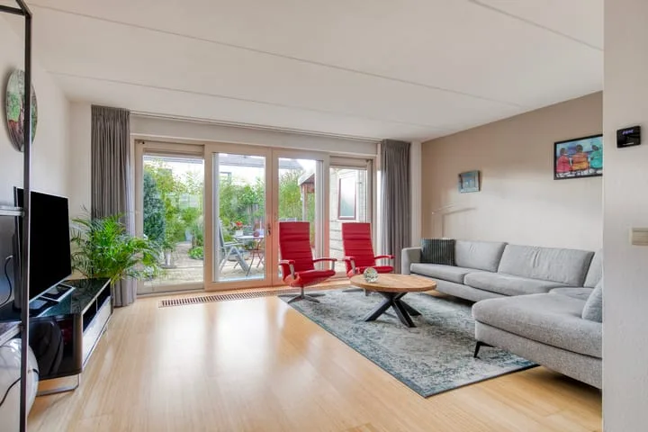 Horst 26 62 Lelystad thumbnail 9