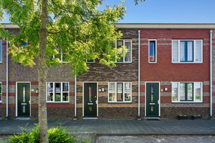 Horusstraat 8 in Almere Foto