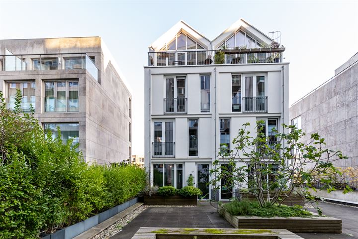 Houthavenkade 15B in Amsterdam photo