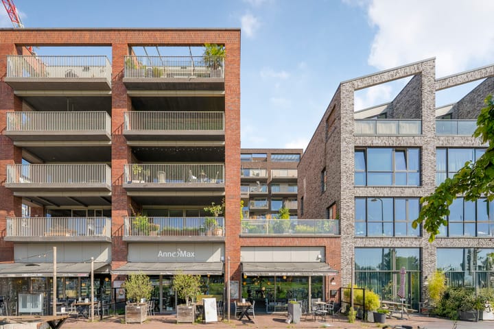 Houthavenweg 219 in Amsterdam foto