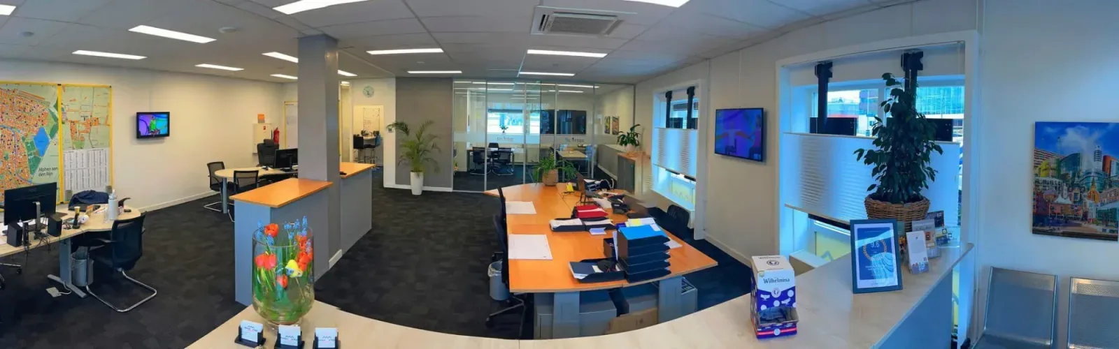 Team foto van Houtman & de Vogel Makelaardij