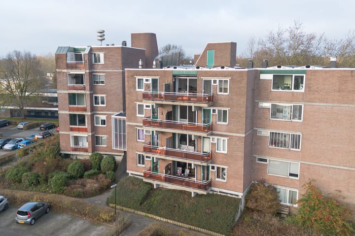 Houtsnijdershorst 120 in Apeldoorn foto