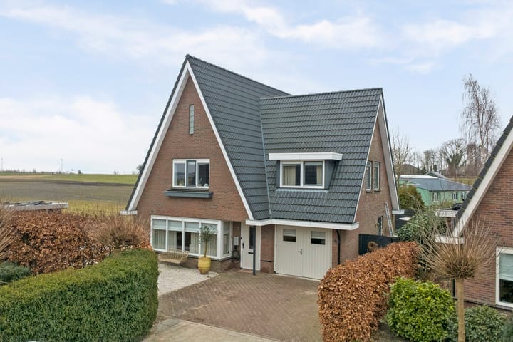 Photo of property Houtstraat 33, Bovenkarspel